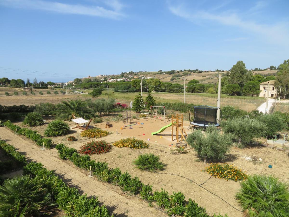 Case Barrera Porto Palo Ngoại thất bức ảnh