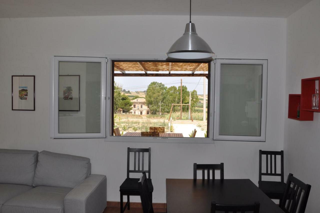 Case Barrera Porto Palo Ngoại thất bức ảnh